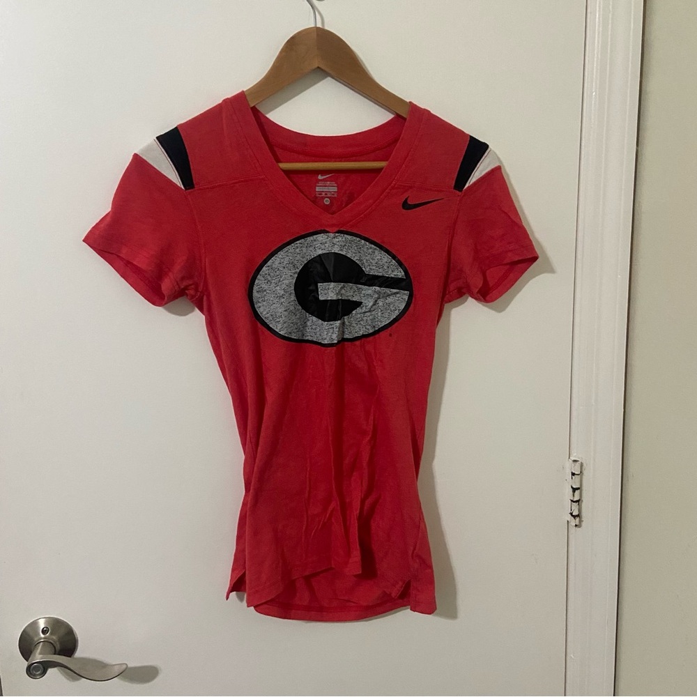 Nike Women's Red Georgia Bulldogs Football Jersey Graphic Tee